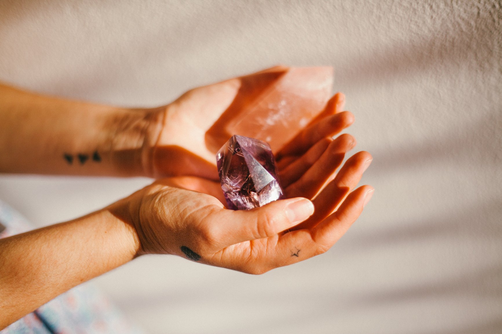 crystal-healing.jpg